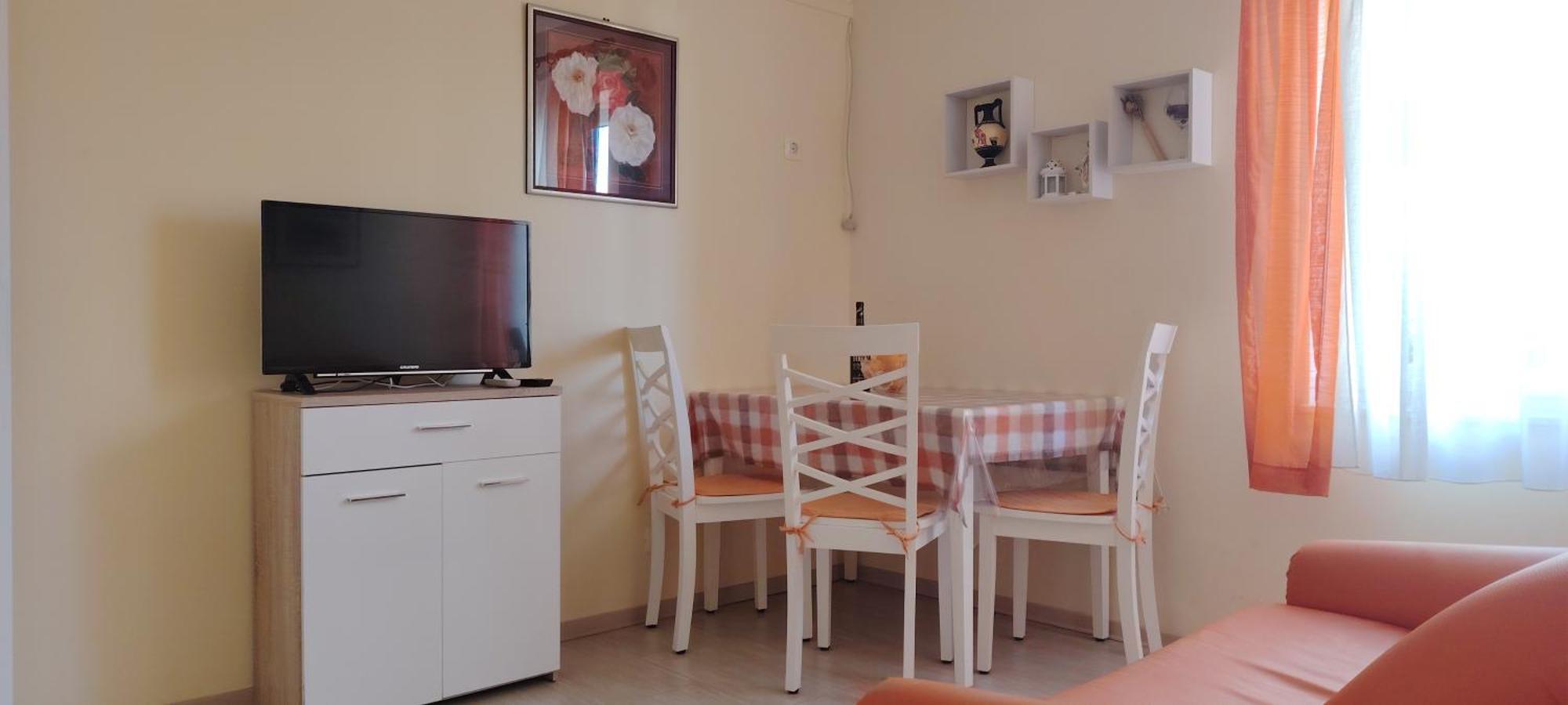 Apartments Mara マリ・ロシニュ エクステリア 写真